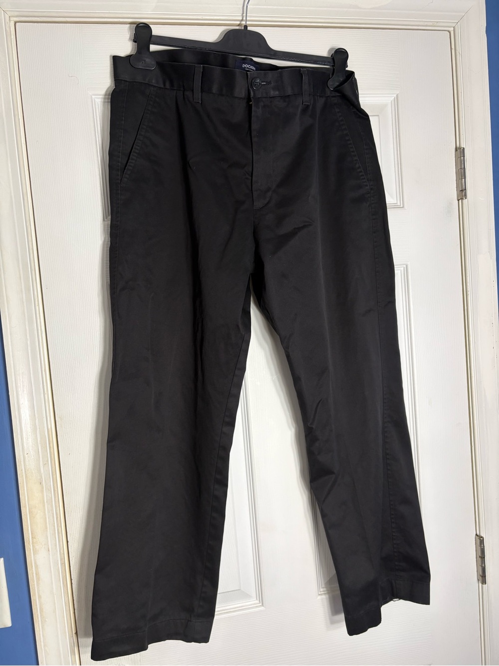 Dockers Black Straight-Leg Chino Pants